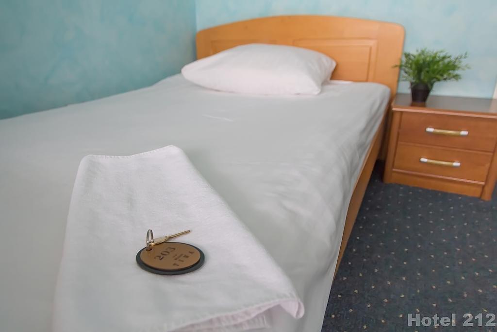 Hotel 212 Varsovia Habitación foto